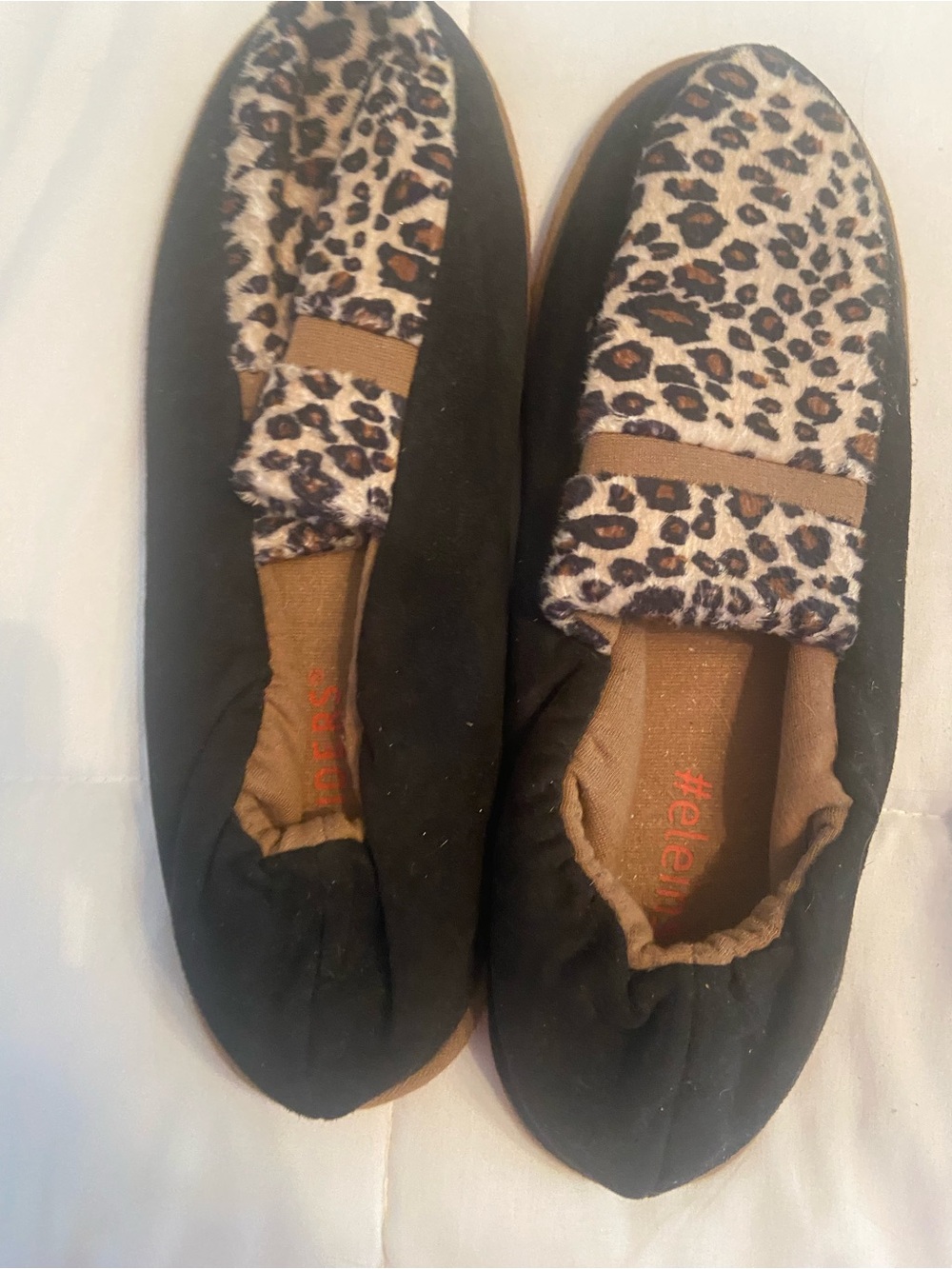 élè INSIDERS Black Slip-On Ballet Flats with Tan Lining